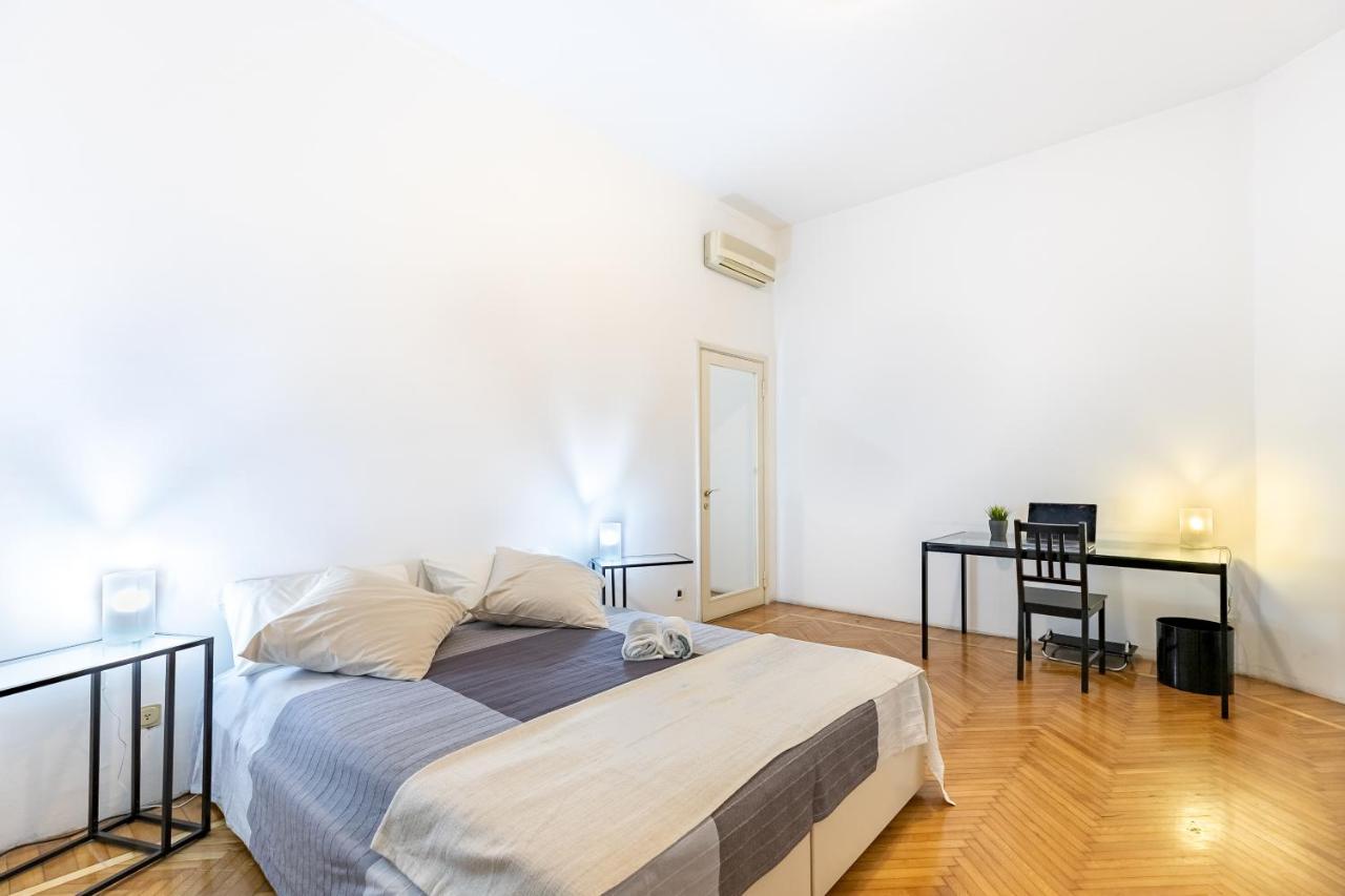 Appartamento Pacini - Affitti Brevi Italia Milano Exterior foto