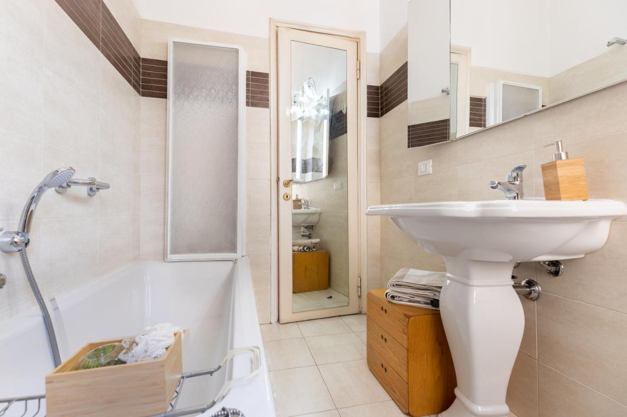 Appartamento Pacini - Affitti Brevi Italia Milano Exterior foto